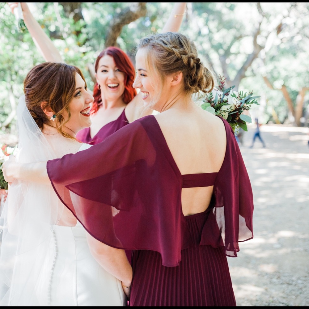 Burgendy Pleated Dress 🙋🏼‍♀️